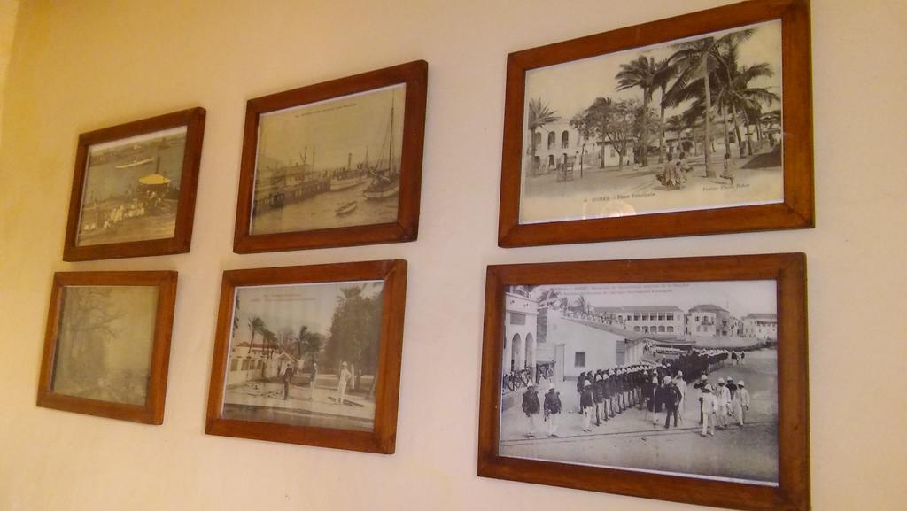 Maison Augustin Ly Gorée Kültér fotó